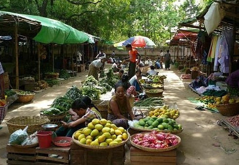 Keindahan Nyaung U Market