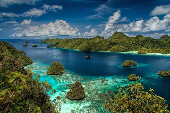 Paradise hidden indonesia travel