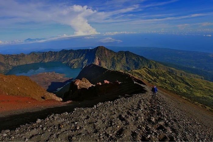 Bromo mount indonesia java volcano sara marlowe mountain volcan monte indonesie bali la most east