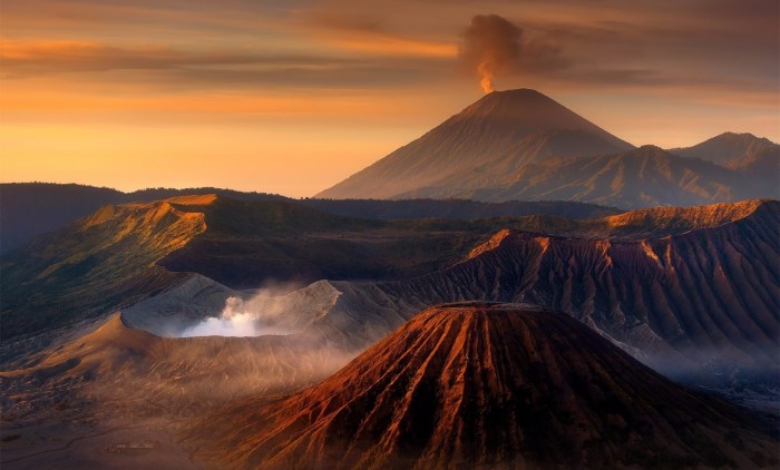 Bromo indonesia semeru tengger wallpaper national park mount hd java wallpapers background earth landscape