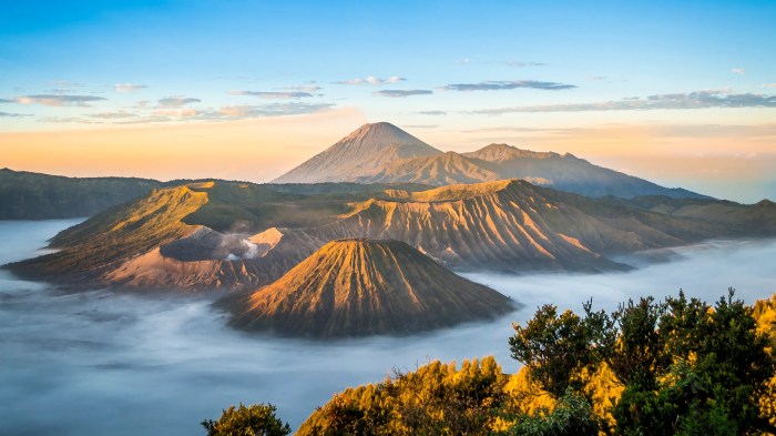 Indonesia places bali beautiful visit tourist must looking if