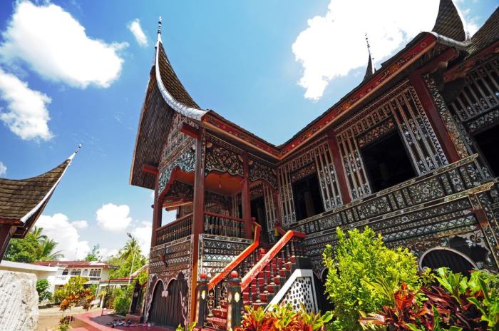 Sumatra indonesia architecture padang west places minangkabau visit house tourist victorian wonderful stock western rumah gadang preview